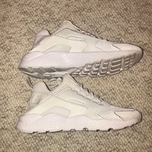 Nike white huaraches